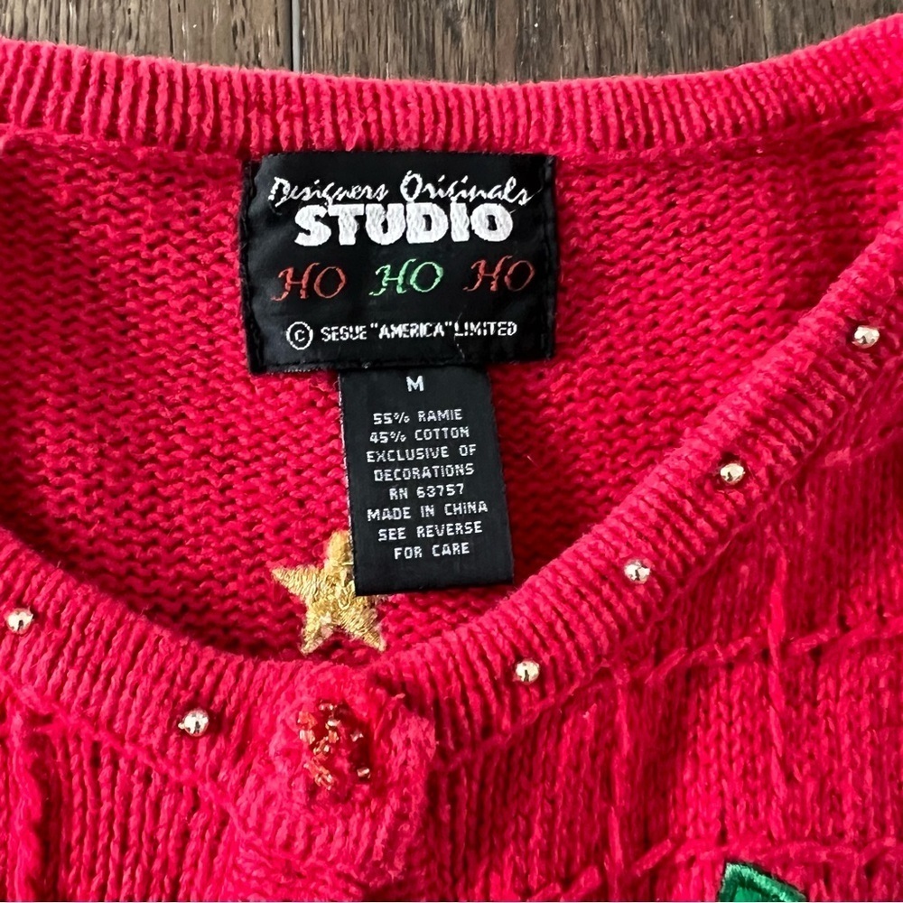 Vintage Studio Chrosmas Cardigan Sweater Womens Red Beaded Size Medium - Picture 9 of 10